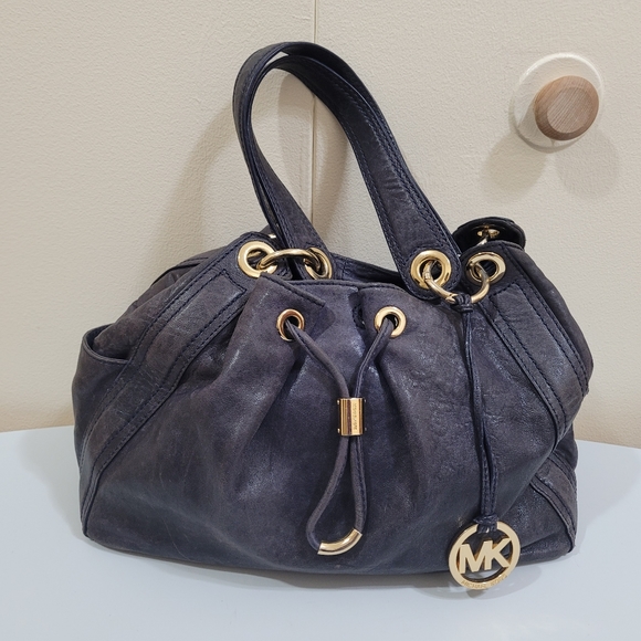 Michael kors bag - Picture 2 of 14